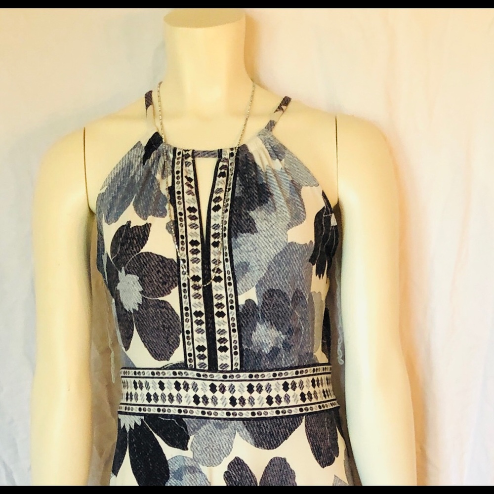 London Times fun and flirty hi lo Maxi